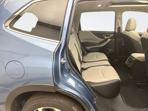 Used 2022 Subaru Forester Limited image 18