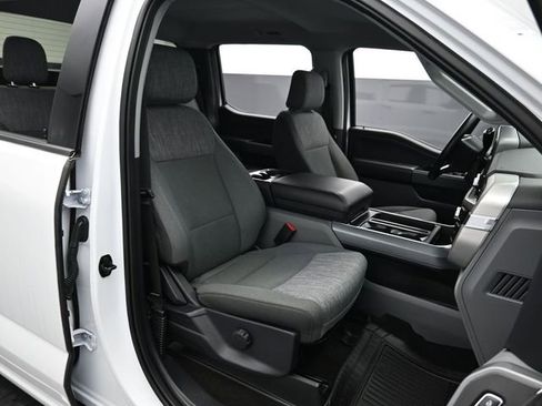 Used 2022 Ford F150 XLT w/ Equipment Group 301A Mid image 26