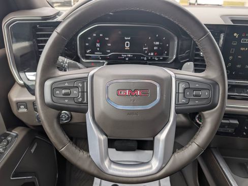 Used 2024 GMC Sierra 1500 SLT w/ SLT Convenience Package image 15