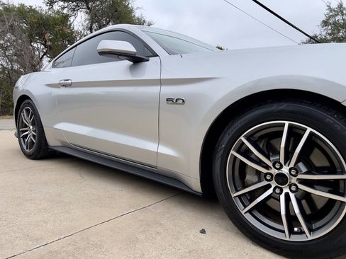 Used 2016 Ford Mustang GT image 16