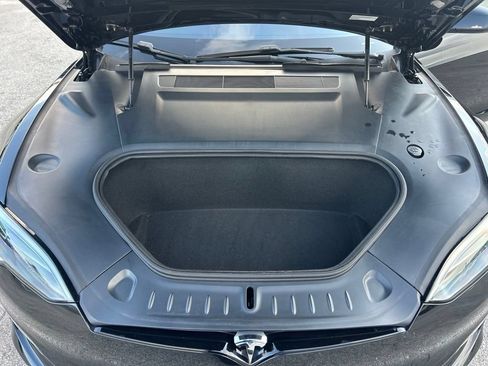 Used 2023 Tesla Model S AWD/4WD image 17