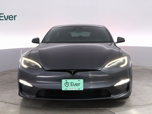 Used 2023 Tesla Model S image 3