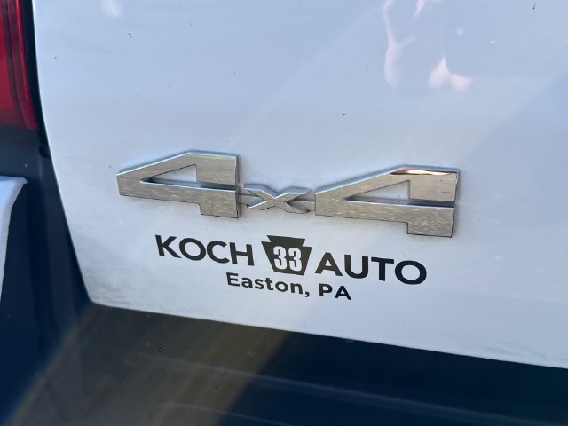 Used 2024 Toyota Tacoma SR5 AWD/4WD image 20