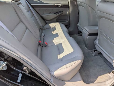 Used 2010 Honda Civic EX-L image 18