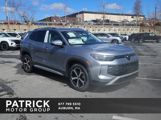 New 2026 Volkswagen Tiguan SE video 1