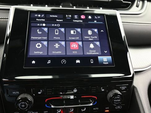 Used 2024 Jeep Grand Cherokee Altitude image 20