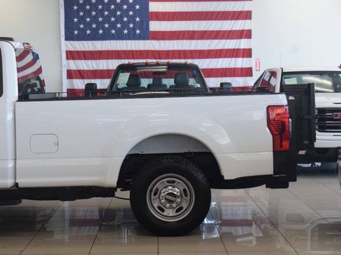 Used 2020 Ford F250 XL w/ Power Equipment Group RWD image 17