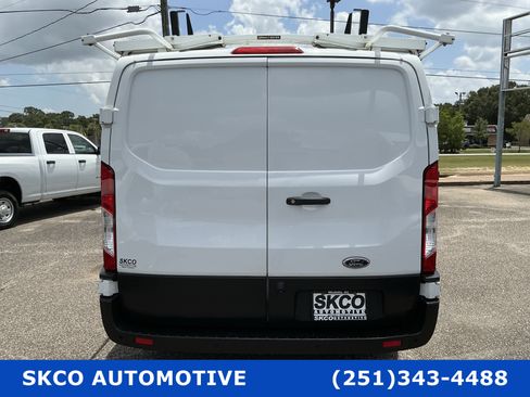 Used 2020 Ford Transit 250 Low Roof RWD image 4
