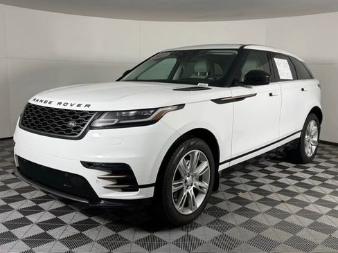 Used 2023 Land Rover Range Rover Velar R-Dynamic S image 3