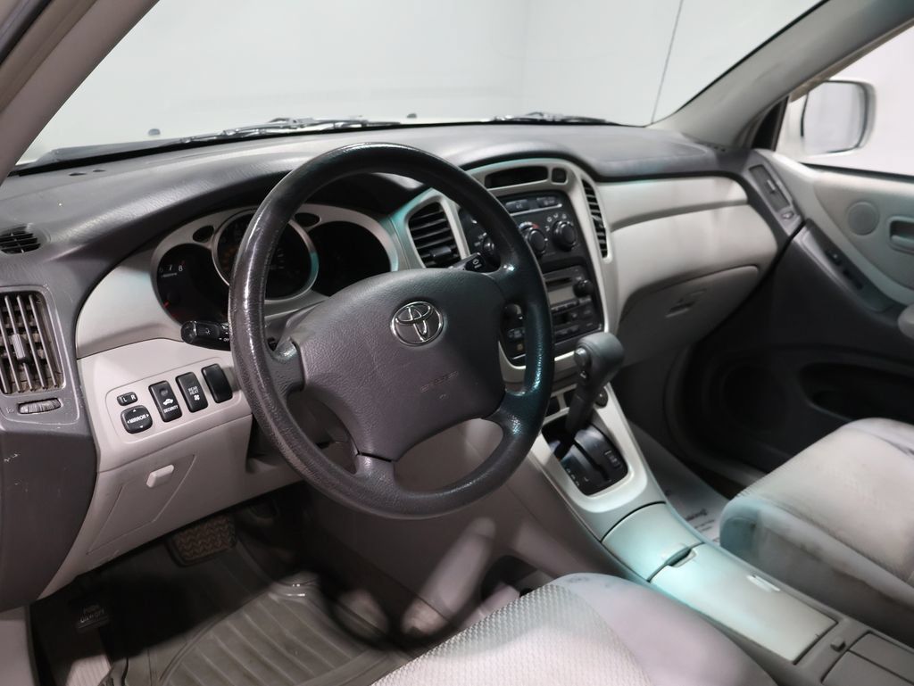 Used 2004 Toyota Highlander 4WD V6 image 18