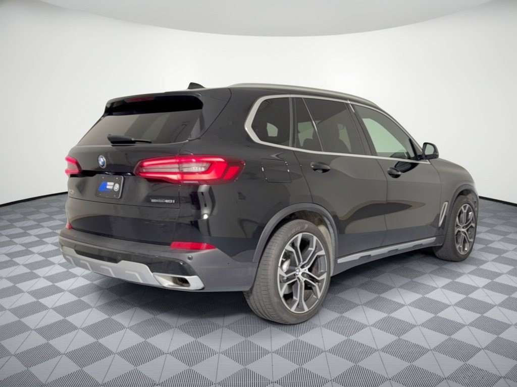 Used 2023 BMW X5 sDrive40i w/ Climate Comfort Package RWD image 9