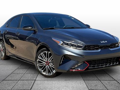 Certified 2022 Kia Forte GT FWD image 2