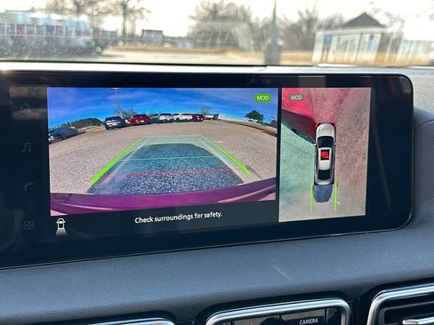 New 2026 Nissan Sentra SR w/ SR Premium Package FWD image 31