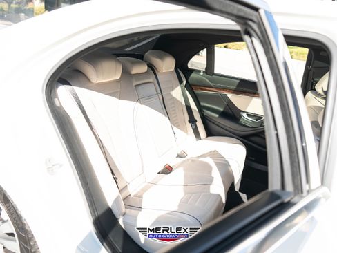Used 2015 Mercedes-Benz S 550 Sedan image 18