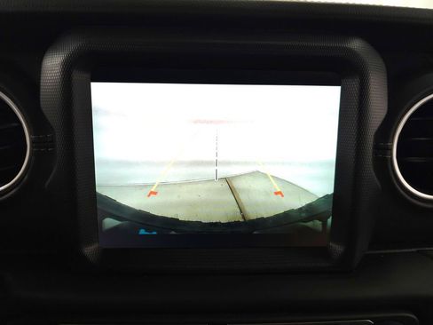 Used 2024 Jeep Wrangler Sahara w/ Technology Group image 26