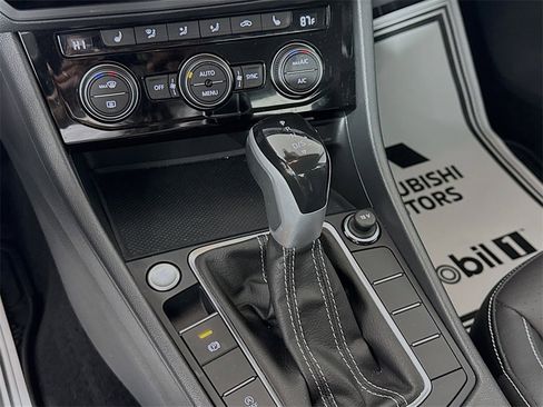 Used 2024 Volkswagen Jetta SE image 16