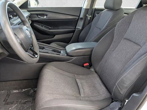 Used 2023 Honda Accord EX image 15