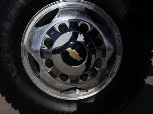 Used 2018 Chevrolet Silverado 3500 High Country w/ Duramax Plus Package image 10