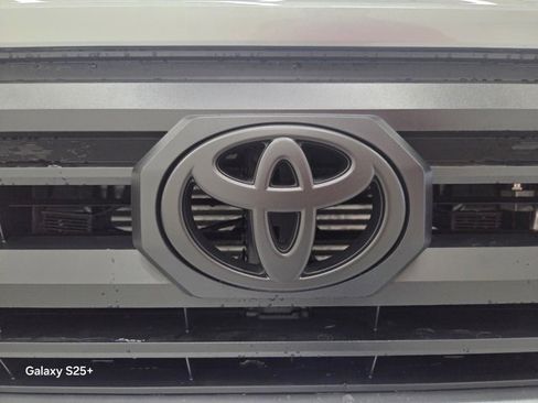 New 2026 Toyota Tacoma SR5 image 12