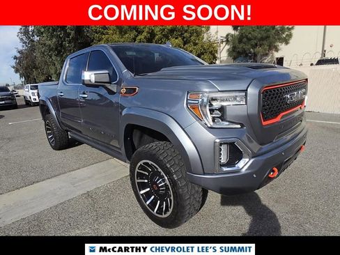 Used 2021 GMC Sierra 1500 SLT w/ SLT Premium Plus Package image 3