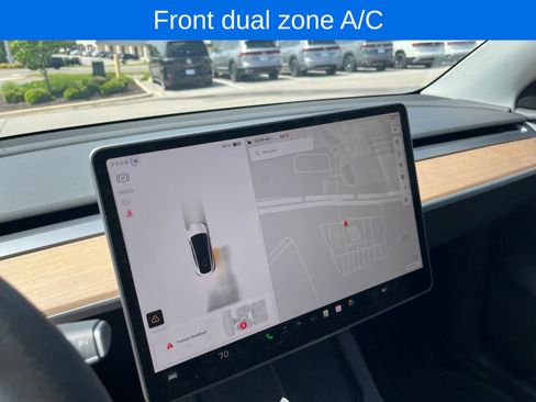 Used 2025 Tesla Model Y Long Range RWD image 5