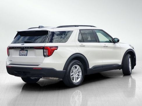 Used 2026 Ford Explorer Active RWD image 4