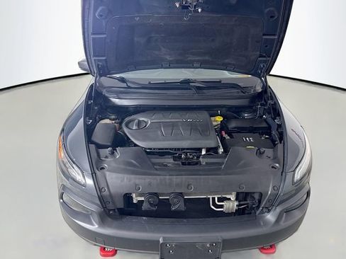 Used 2016 Jeep Cherokee Trailhawk w/ Comfort/Convenience Group image 28