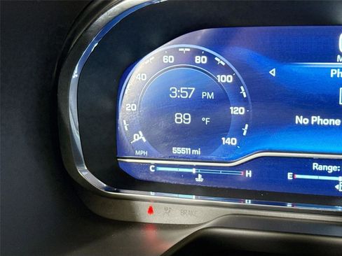 Used 2023 Chevrolet Suburban RST image 17