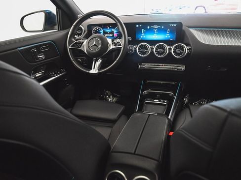 Used 2025 Mercedes-Benz GLA 250 GLA 250 image 37