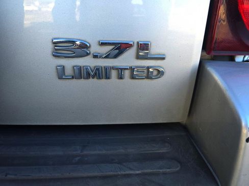 Used 2007 Jeep Liberty Limited image 35