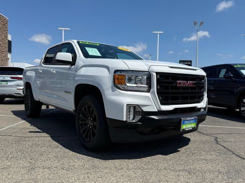 Used 2022 GMC Canyon Elevation w/ Trailering Package AWD/4WD image 3