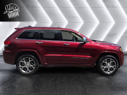 Used 2021 Jeep Grand Cherokee Overland AWD/4WD image 6