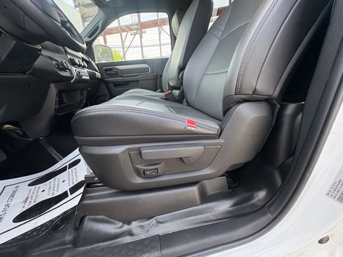 Used 2024 RAM 3500 Tradesman AWD/4WD image 35