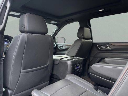 Used 2024 Chevrolet Suburban High Country w/ Max Trailering Package image 25