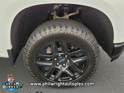 Used 2021 Chevrolet Silverado 1500 LT Trail Boss w/ Bed Protection Package image 17