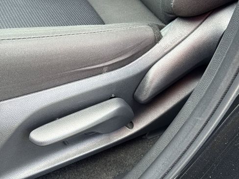 Certified 2025 Toyota RAV4 LE FWD image 14