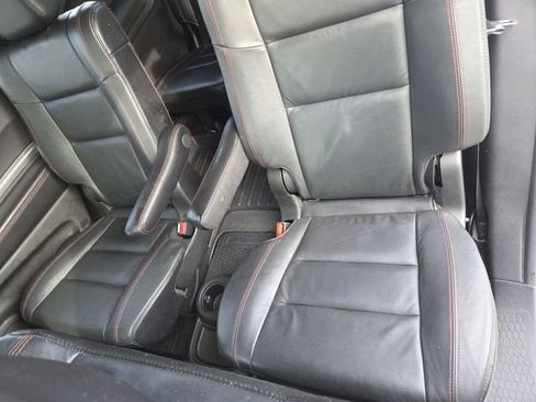 Used 2018 Dodge Durango GT w/ Premium Group image 29