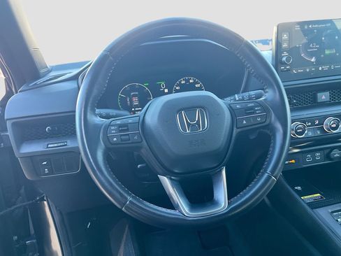 Used 2025 Honda CR-V Sport-L image 11