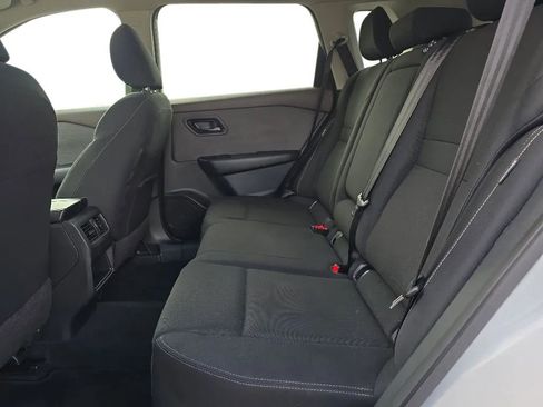 Used 2023 Nissan Rogue S FWD image 14