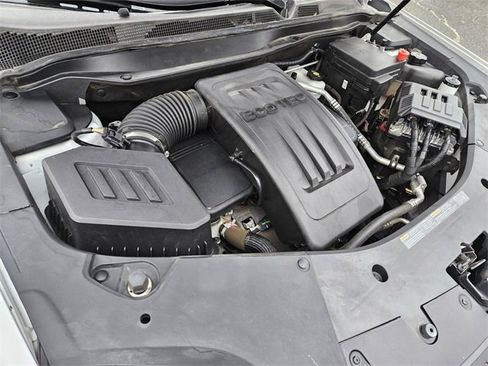 Used 2017 GMC Terrain SLE image 17