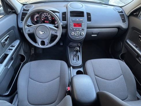 Used 2013 Kia Soul image 14