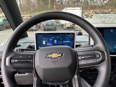 New 2025 Chevrolet Brightdrop 400 image 10