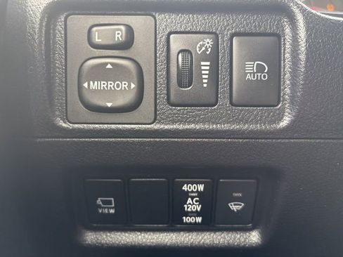 Used 2022 Toyota 4Runner Limited image 17