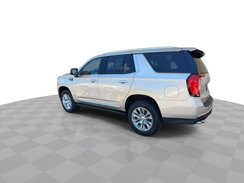 Certified 2021 GMC Yukon Denali w/ Denali Premium Package AWD/4WD image 6