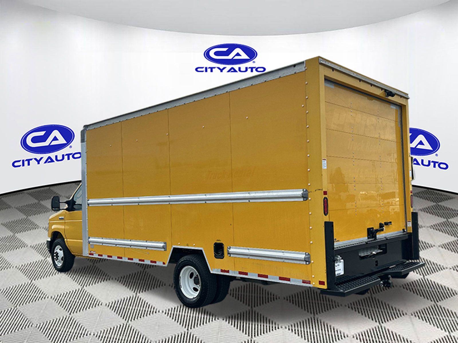 Used 2022 Ford E-350 and Econoline 350 Super Duty RWD image 7