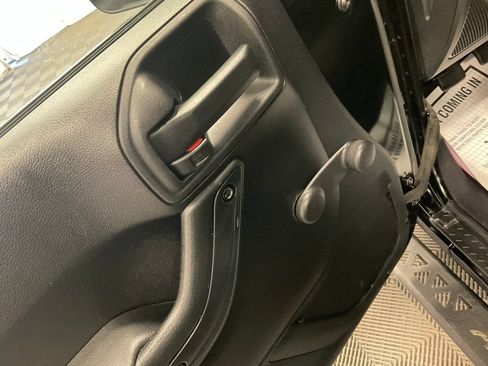 Used 2011 Jeep Wrangler Sport AWD/4WD image 15