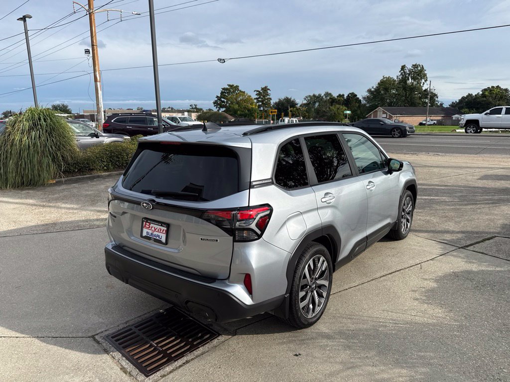 Used 2026 Subaru Forester Touring AWD/4WD image 7
