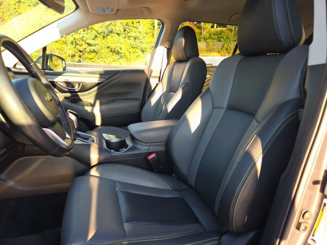 Used 2023 Subaru Outback Onyx Edition AWD/4WD image 3