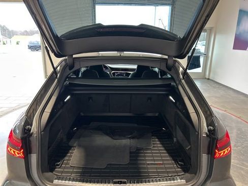 Used 2021 Audi RS 6 w/ Executive Package AWD/4WD image 17