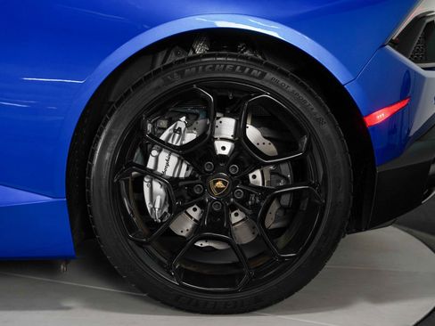 Used 2018 Lamborghini Huracan LP 580-2 image 17